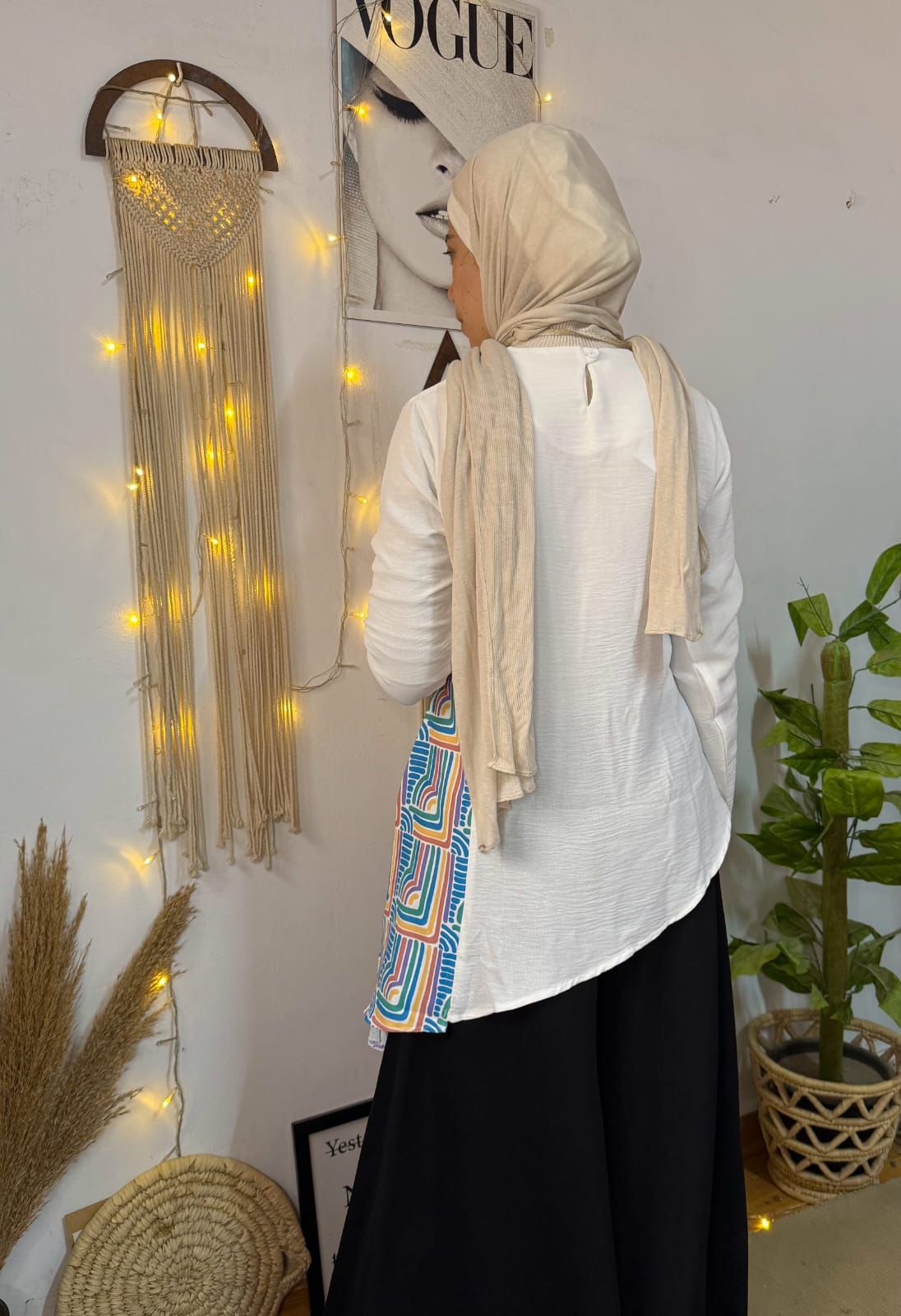 Floral blouse بلوزه بقصه منقوشه