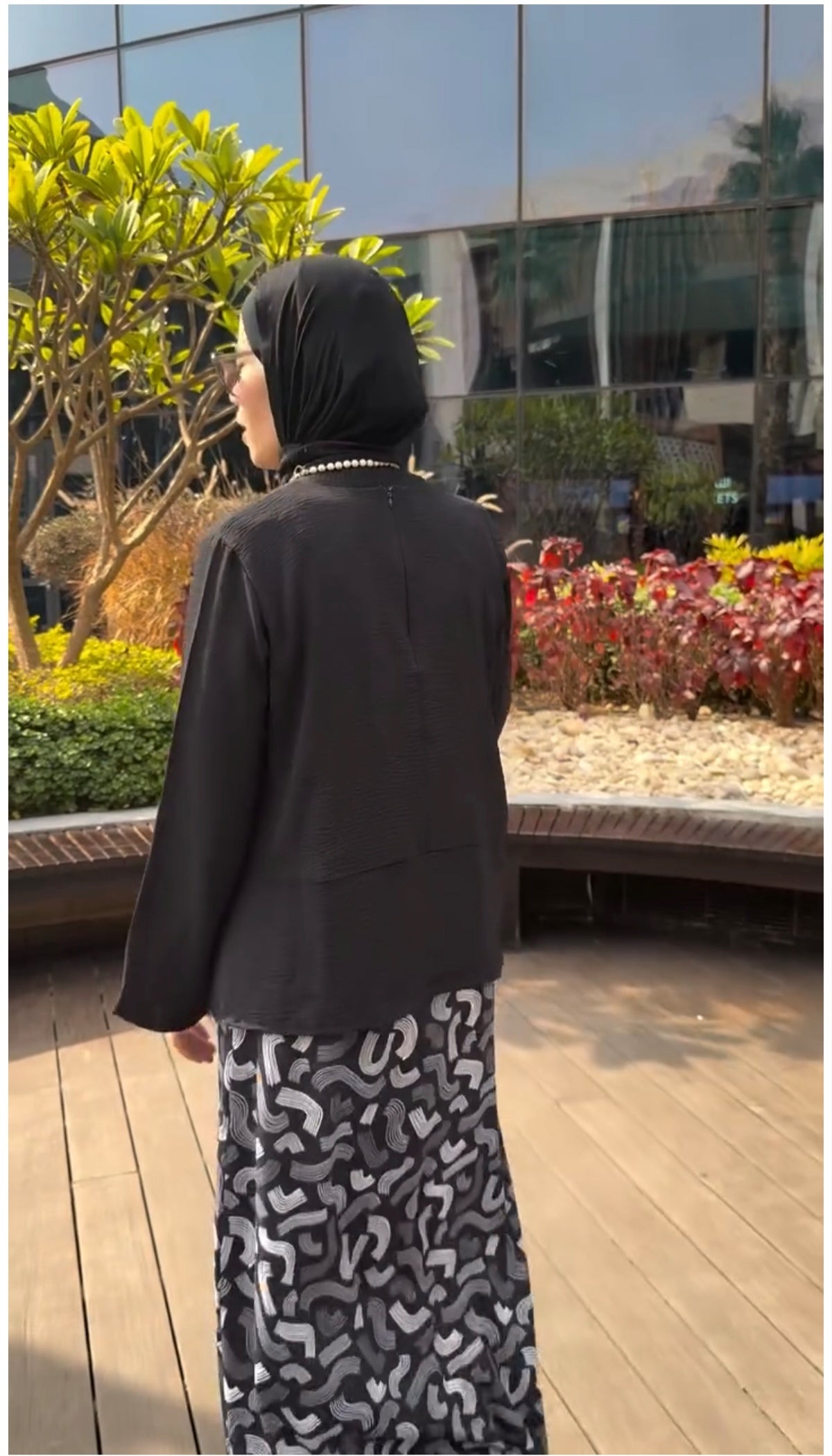 Blouse بلوزه بقصه